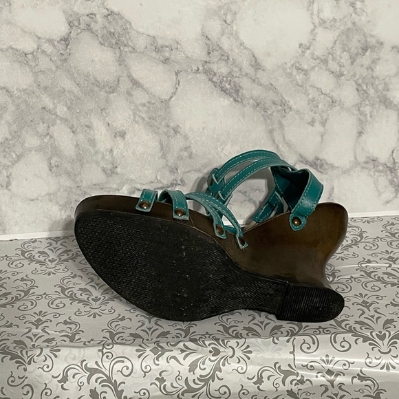 Made in Mexico wedges , size 7 - Picture 4 of 11